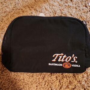 Tito's Unisex Black Belt Bag